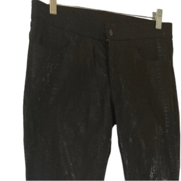 Lola & Sophie Snake Print Black Skinny Pants - Picture 10 of 12